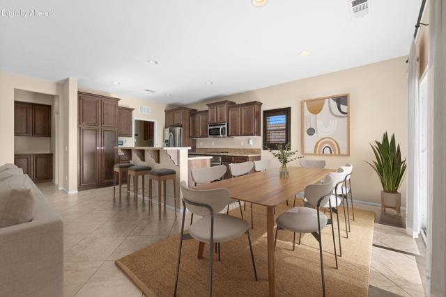73861 Da Vinci Court, Palm Desert, CA 92211