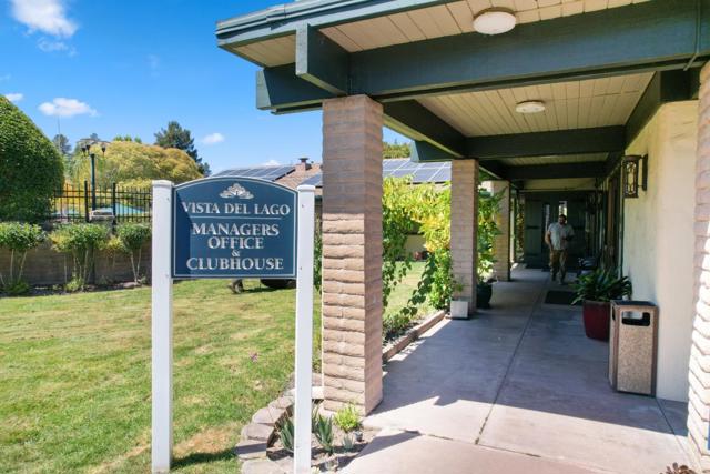 444 Whispering Pines Drive, Scotts Valley CA: https://media.crmls.org/mediaz/8cb8fcc6-8c28-4722-b045-80a663d73790.jpg
