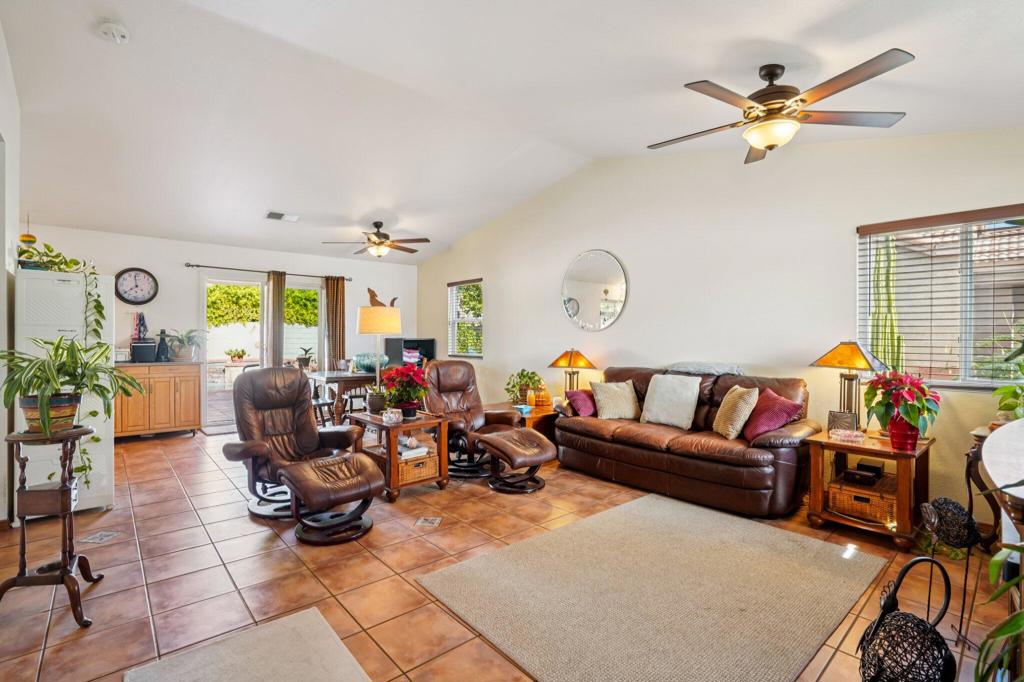 MLS #219138819DA image #9