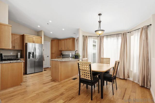 3691 Gracia Paseo, Spring Valley CA: https://media.crmls.org/mediaz/8cb9ecc3-de31-47a5-8815-e3fee2e84705.jpg