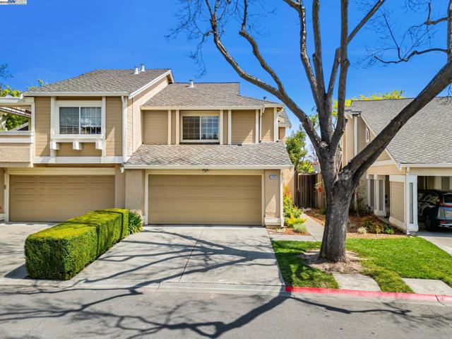 1549 Trimingham Drive, Pleasanton CA: https://media.crmls.org/mediaz/8cba3032-52cc-4f0d-9afb-e399b9deab7e.jpg