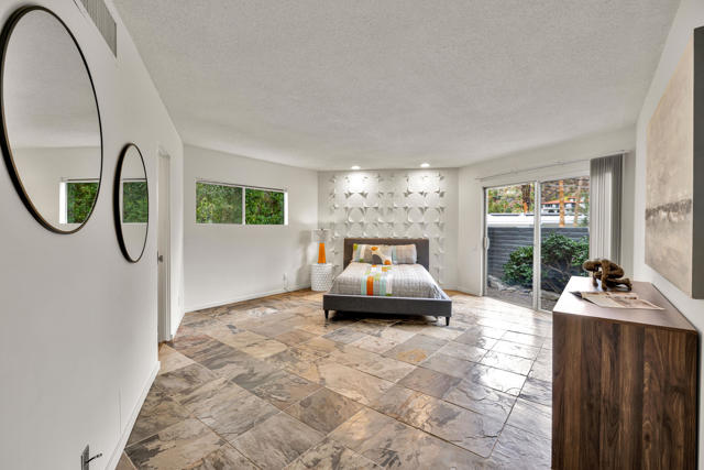 345 W Crestview Drive, Palm Springs, CA 92264
