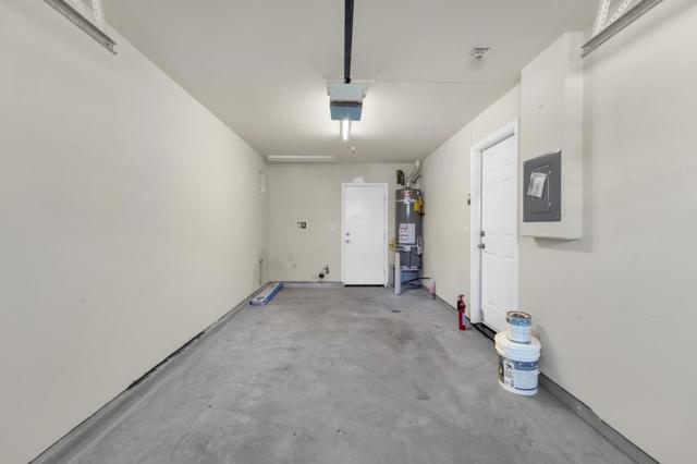 1544 Rosette Way, Gilroy CA: https://media.crmls.org/mediaz/8cbb18db-4774-47e0-8f46-f792993d3ff9.jpg