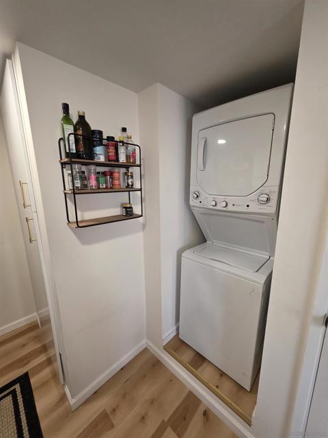 9180 Tokaj Ln, Spring Valley CA: https://media.crmls.org/mediaz/8cbbd7d8-b7bc-4456-887f-5bed734bb0ae.jpg