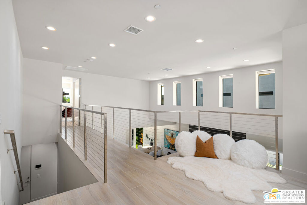 MLS #25602439PS image #25