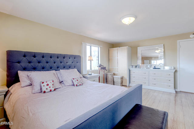 Detail Gallery Image 10 of 29 For 2920 Fairmount Ave, La Crescenta,  CA 91214 - 6 Beds | 4/1 Baths