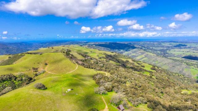 500 El Caminito Road, Carmel Valley CA: https://media.crmls.org/mediaz/8cbe4d6d-e33e-46fb-9aa7-61801f30c69e.jpg