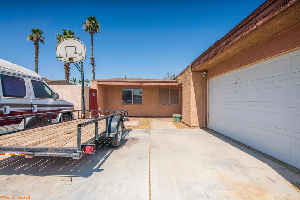 44095 Carob Court