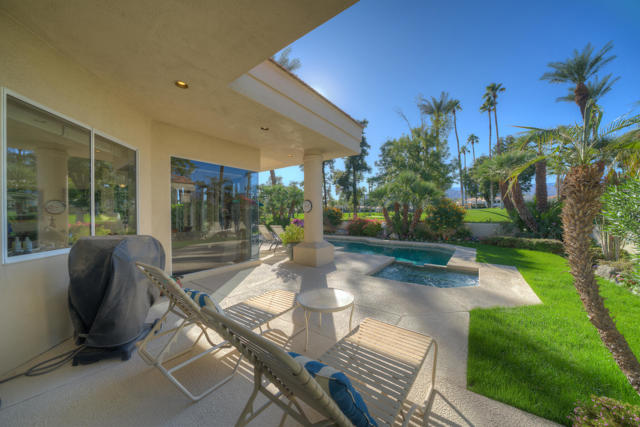 75273 Spyglass Drive, Indian Wells CA: https://media.crmls.org/mediaz/8cbf9eb6-fe16-416f-8476-7ddbbb1f0192.jpg
