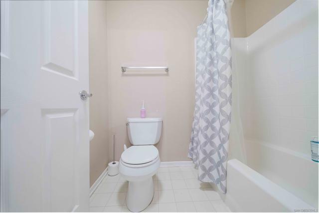 840 Spinnaker Point Terrace, San Diego CA: https://media.crmls.org/mediaz/8cbfe755-8b91-457b-970e-67080b95a220.jpg