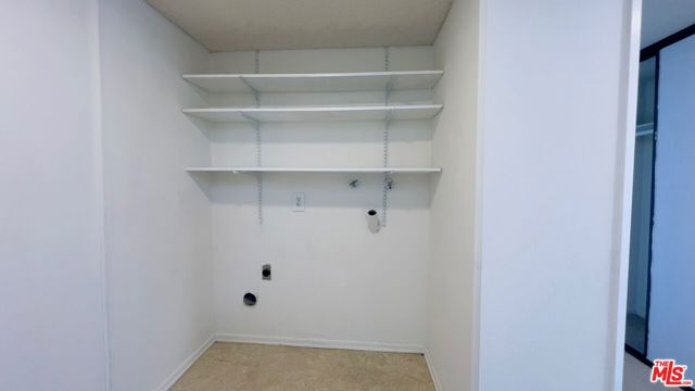 4499 Via Marisol, Los Angeles CA: https://media.crmls.org/mediaz/8cc00ad8-cd41-4b46-8796-f5be51f91788.jpg