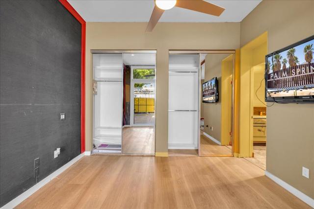 130 W Racquet Club Road #511, Palm Springs, CA 92262