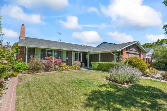 1236 Robbia Drive, Sunnyvale CA: https://media.crmls.org/mediaz/8cc0d1b4-6659-40d5-8923-51505d6a364f.jpg