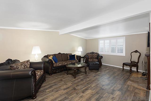 Image 5 of 28 For 4870 Mt Armour Dr