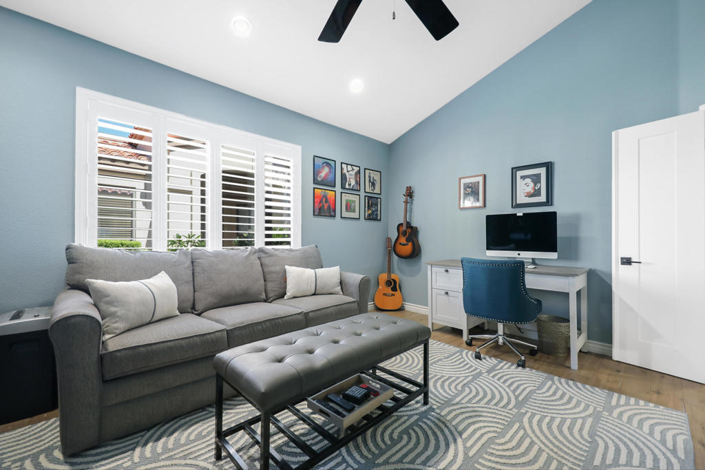 MLS #219136046DA image #17