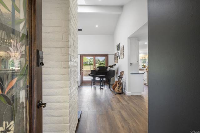 Detail Gallery Image 5 of 43 For 33141 Mill Creek Rd, Pauma Valley,  CA 92061 - 2 Beds | 2 Baths