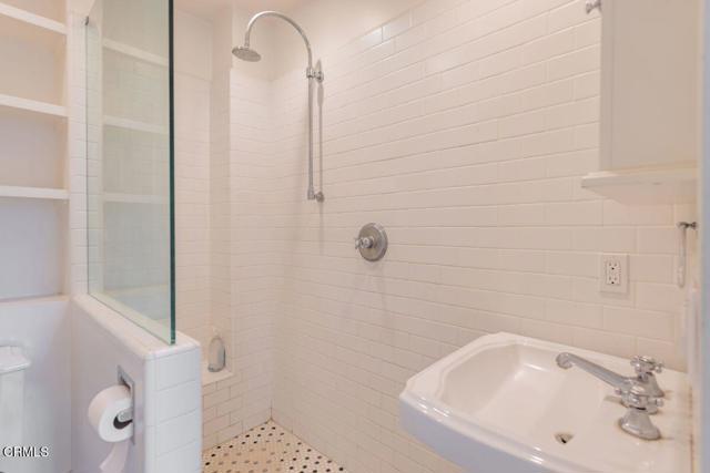 Detail Gallery Image 12 of 13 For 609 W Ojai Ave, Ojai,  CA 93023 - 3 Beds | 2 Baths