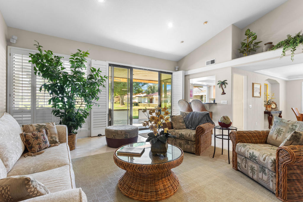 MLS #219138108DA image #3