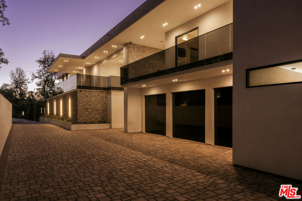 MLS #26848243 image #2