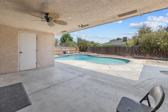 300 W Adrian Way, Hanford CA: https://media.crmls.org/mediaz/8cc9f021-3f26-4d80-875c-851a9cef676e.jpg