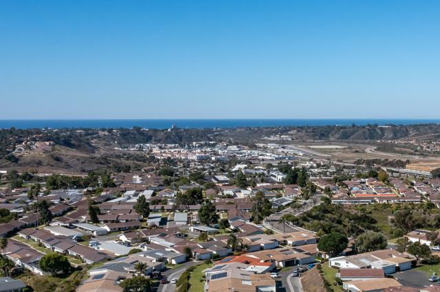 3890 Vista Campana S, Oceanside CA: https://media.crmls.org/mediaz/8ccc05d6-ff93-4ef4-86fd-4c597d359056.jpg
