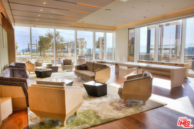 889 Francisco Street, Los Angeles CA: https://media.crmls.org/mediaz/8ccc1561-c258-4f8c-bf0b-991e46fc14bd.jpg