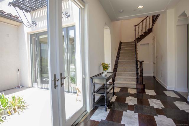 16632 Rose Of Tralee Ln, San Diego CA: https://media.crmls.org/mediaz/8ccc6677-d41a-4a17-8775-4bea9c31e99d.jpg