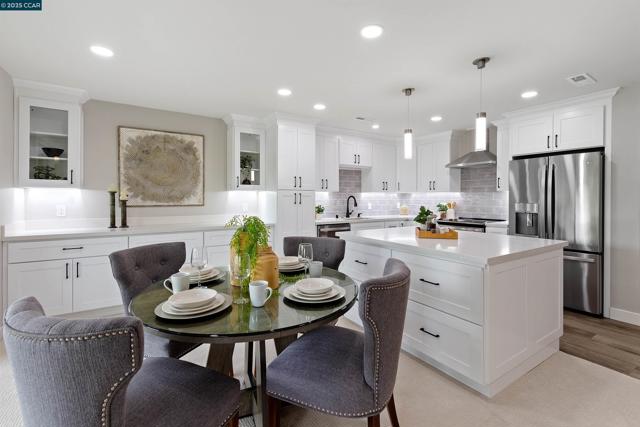 1161 Leisure Ln, Walnut Creek CA: https://media.crmls.org/mediaz/8cce6b55-74ae-4481-a7c7-ef35bedc2387.jpg