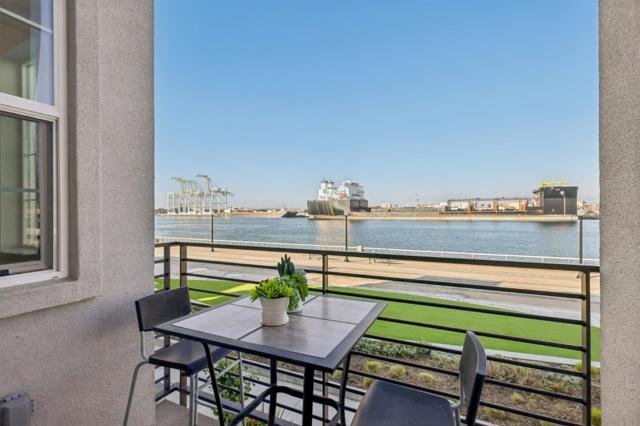 473 Sentinel Drive, Alameda CA: https://media.crmls.org/mediaz/8cced863-4daf-4791-8628-21e22ee9b95b.jpg