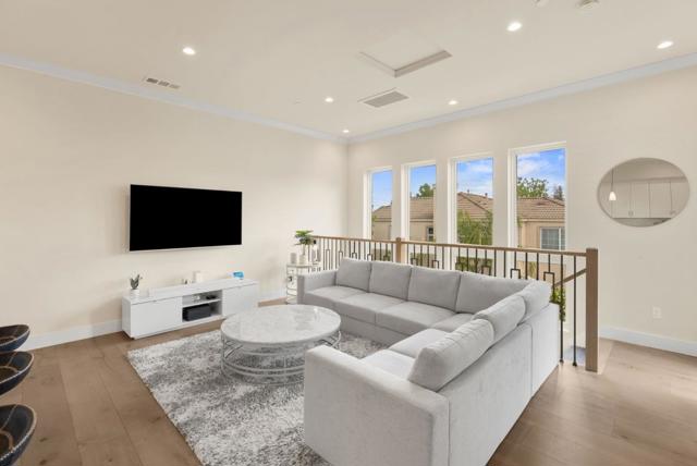 262 Union Avenue, Los Gatos CA: https://media.crmls.org/mediaz/8cd0829b-23ca-4bdb-b85f-9c4d2be721c6.jpg