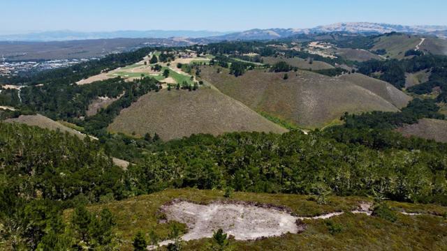 2 Monterra Ranch, Monterey CA: https://media.crmls.org/mediaz/8cd2477b-4a23-4fcb-b787-0f1d96a2a230.jpg