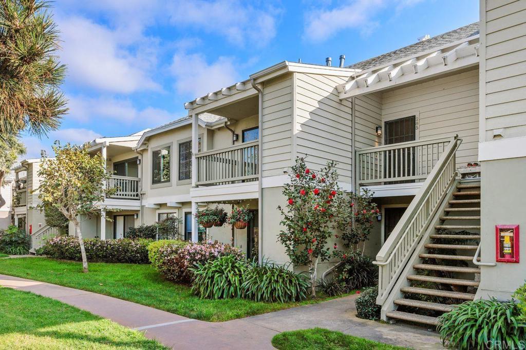 12253 Carmel Vista Road - photo 2