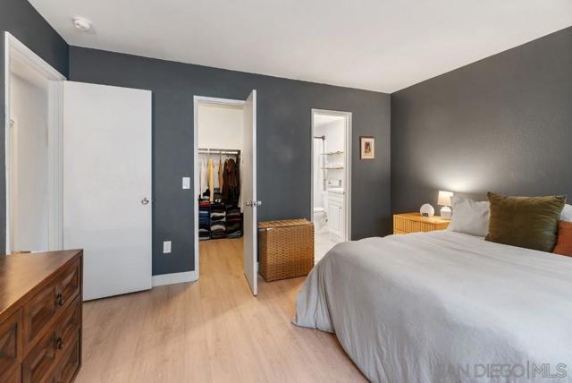 4212 Maryland St, San Diego CA: https://media.crmls.org/mediaz/8cd322ce-dc1e-470b-87c0-7e7b368856ff.jpg
