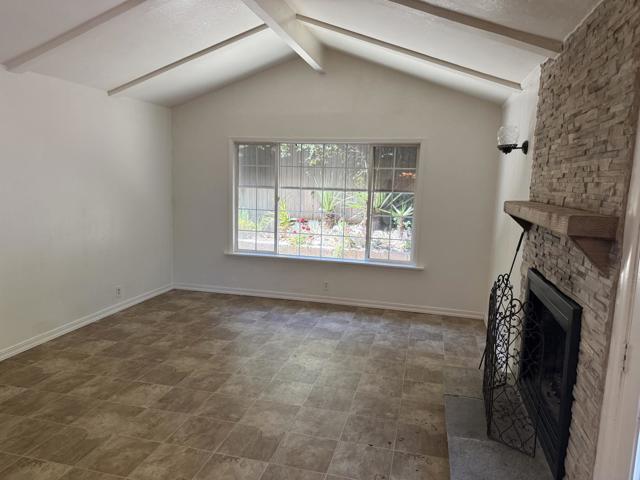40 Cathy Lane, Scotts Valley CA: https://media.crmls.org/mediaz/8cd4d876-e0ba-4a32-b929-cafba269947e.jpg