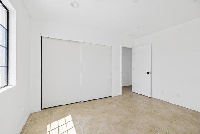 55710 Free Gold Dr Drive, Yucca Valley CA: https://media.crmls.org/mediaz/8cd563af-c2ba-44f1-8585-9c5b0b5ccd01.jpg