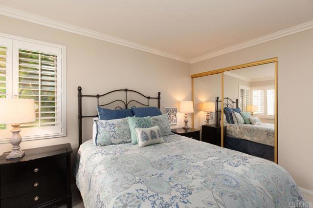 10667 Viacha Dr, Tierrasanta CA: https://media.crmls.org/mediaz/8cd5b066-979d-444b-8762-9ae3fb918f1c.jpg