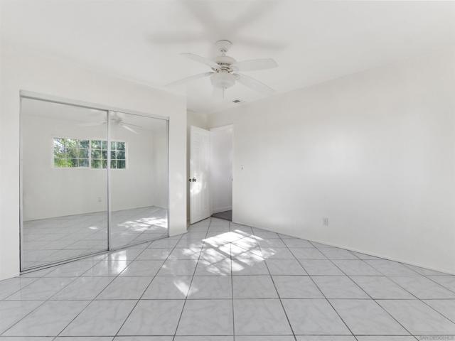 1621 Lilac, Ramona CA: https://media.crmls.org/mediaz/8cd5bd02-46f0-4873-80df-a3b12bff5346.jpg