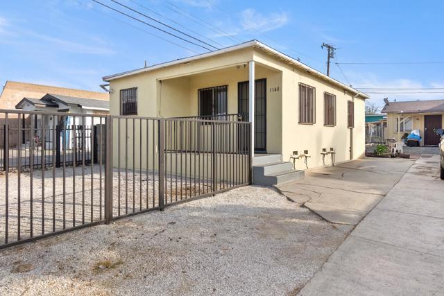 Detail Gallery Image 1 of 1 For 1140 S Ditman Ave, Los Angeles,  CA 90023 - 5 Beds | 2 Baths
