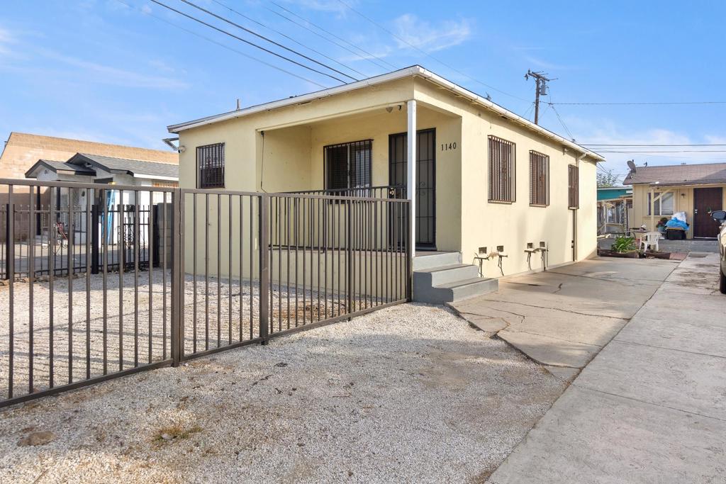 1140 S Ditman Avenue