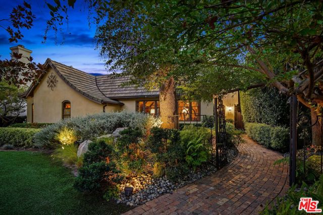 472 23rd Street photo 6