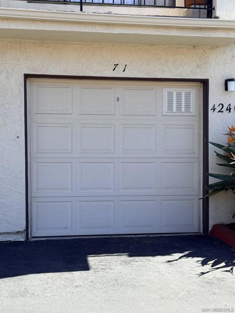 Image 21 of 27 For 4240 Porte De Merano 71