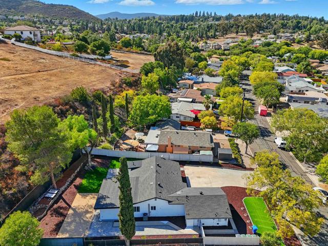 Detail Gallery Image 3 of 39 For 12311 Witt Rd, Poway,  CA 92064 - 4 Beds | 2 Baths