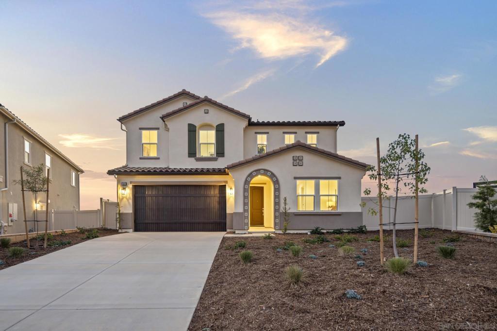 940 Visalia Place