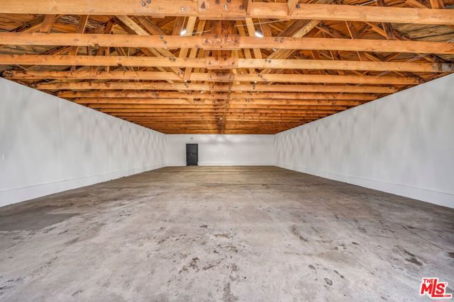 9611 S Vermont Avenue, Los Angeles CA: https://media.crmls.org/mediaz/8cdd46ff-7204-4ee5-9492-0955759fa2cb.jpg