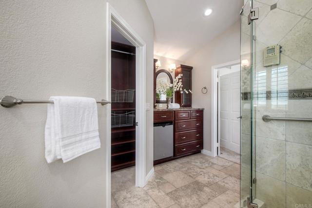 Detail Gallery Image 35 of 74 For 10847 Portobelo Dr, San Diego,  CA 92124 - 4 Beds | 3 Baths