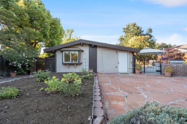814 Gail Avenue, Sunnyvale CA: https://media.crmls.org/mediaz/8cdf683e-9f4d-4fc0-b52e-b15bf0869568.jpg