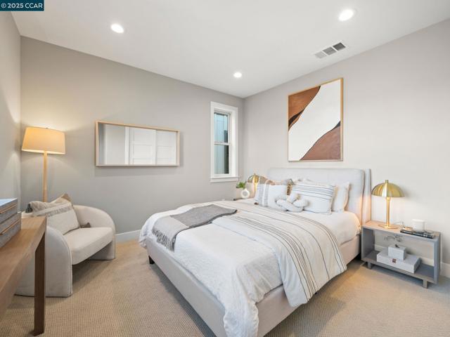 257 Haleena Place, Walnut Creek CA: https://media.crmls.org/mediaz/8cdf91cc-11e0-4cd2-9da3-9c8d65d096b8.jpg