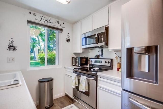 5350 Baltimore Drive, La Mesa CA: https://media.crmls.org/mediaz/8ce10867-b469-4c30-a523-1623af98bbd0.jpg