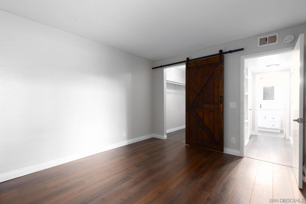 MLS #250040946SD image #7