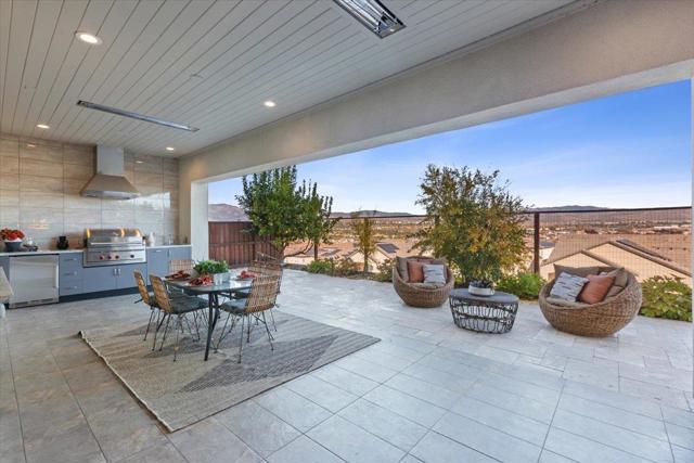 2105 Elderberry Drive, San Ramon CA: https://media.crmls.org/mediaz/8ce1a2f3-dd56-4292-b2ce-4f5e3605a482.jpg